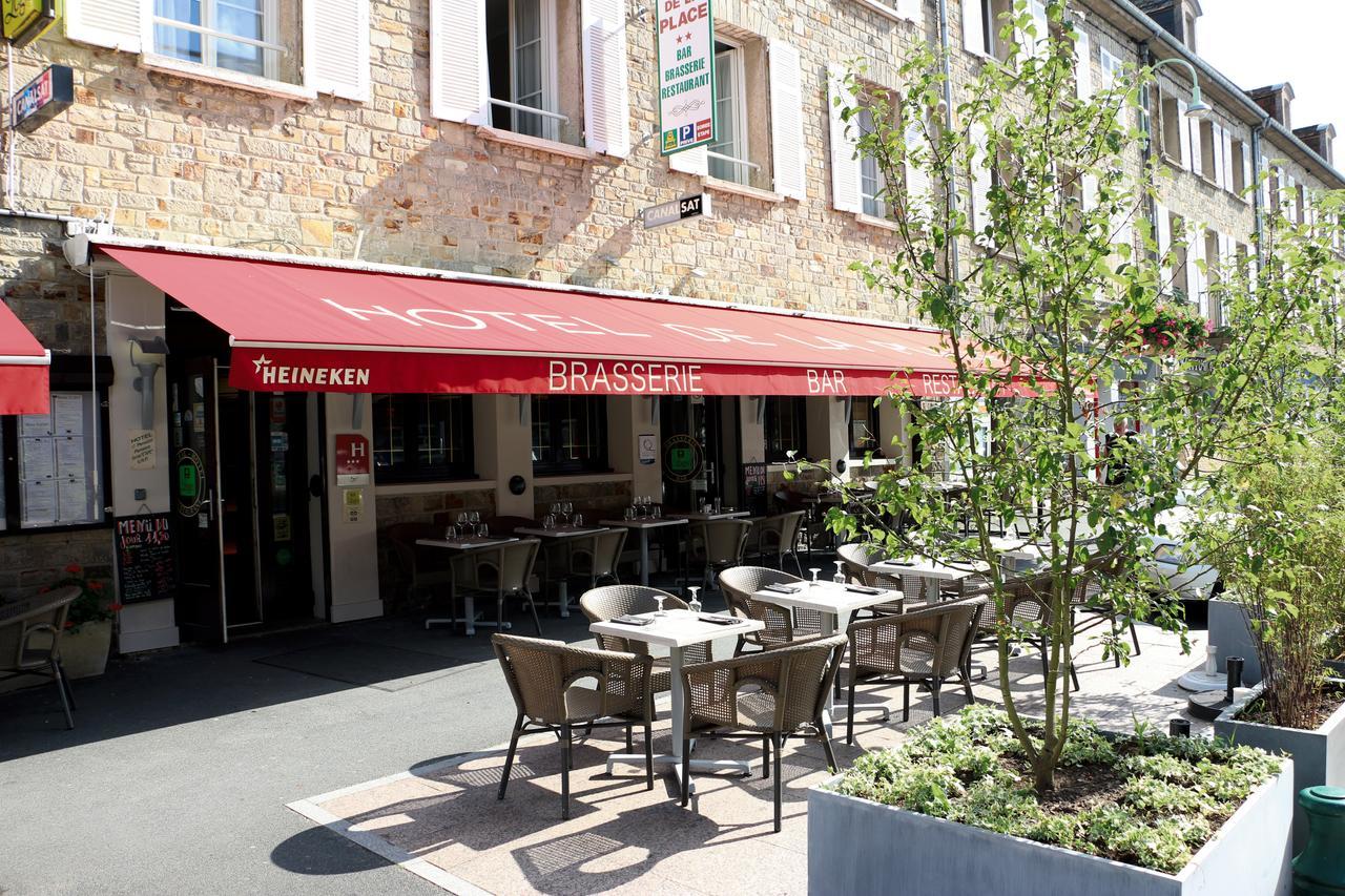 Logis -Hotel & Restaurant De La Place Les Monts d'Aunay Kültér fotó